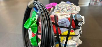 Fra avfall i naturen til fiberrør i jorden Fra avfall i naturen til fiberrør i jorden